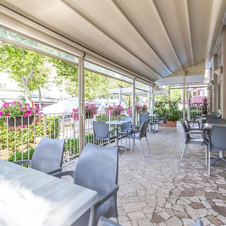 Hotel Haway Rimini Luaran gambar