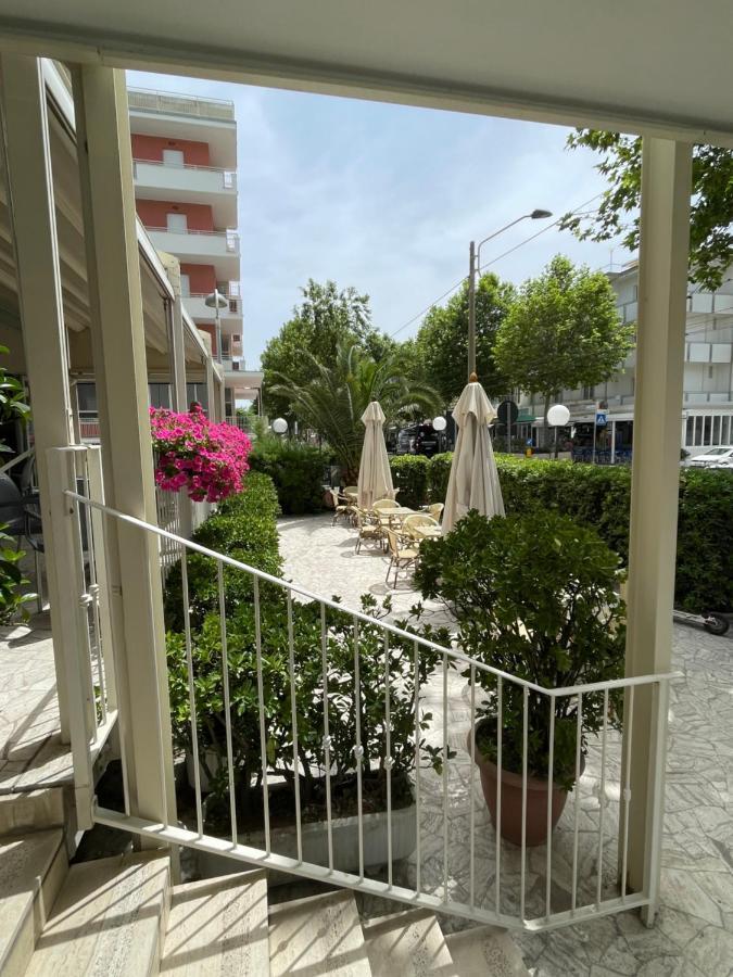Hotel Haway Rimini Luaran gambar