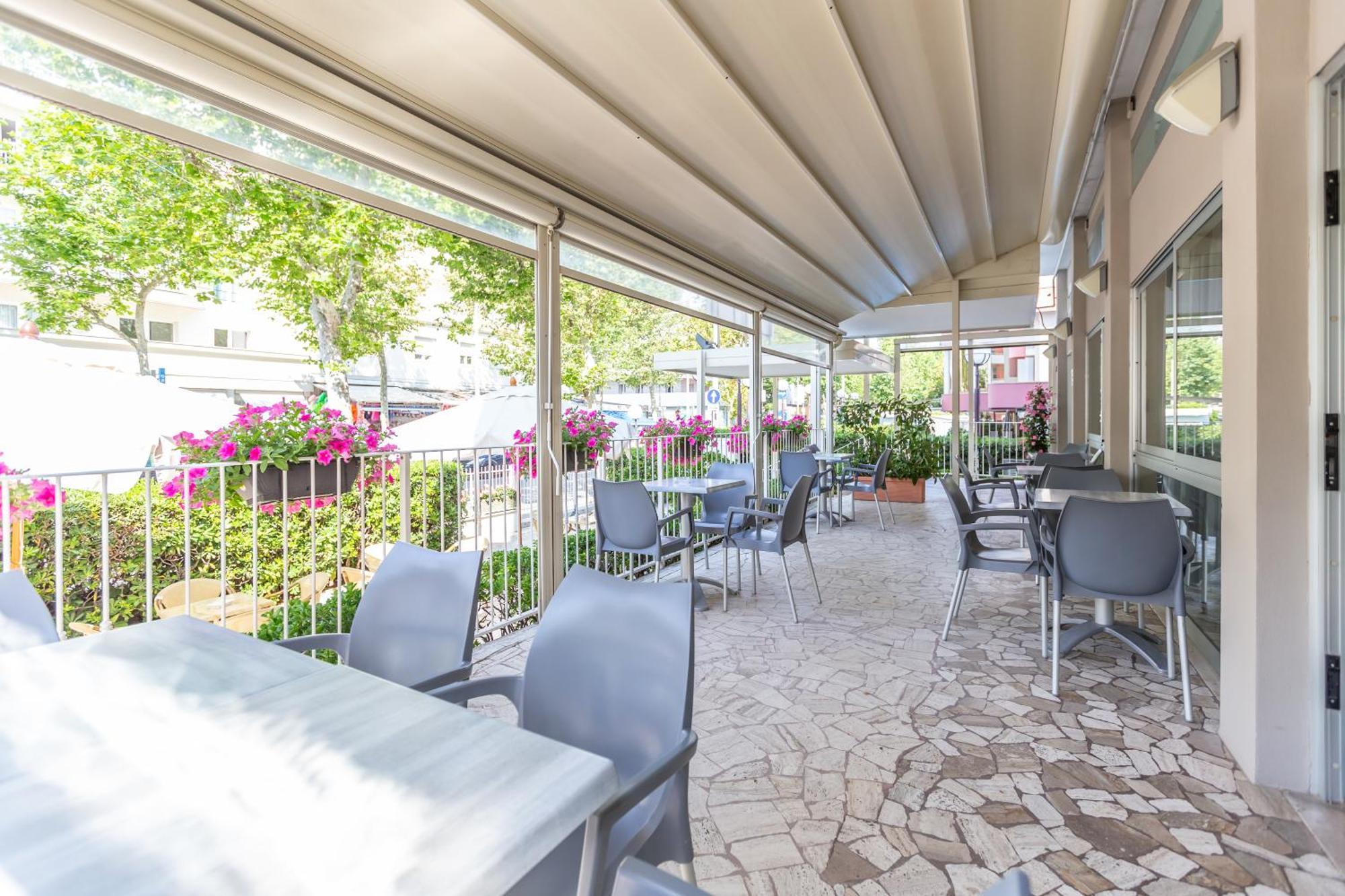 Hotel Haway Rimini Luaran gambar